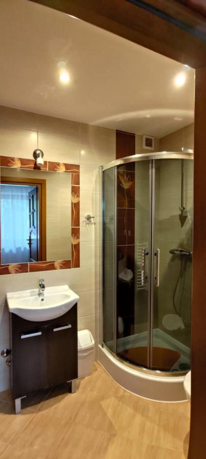 Triple Room Private Bathroom,1137055030:JPEG
